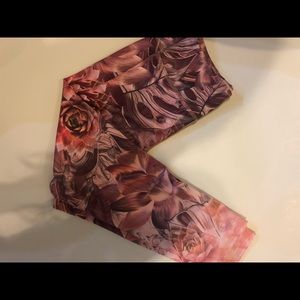 Evolution and Creation Pink Flower Print Yoga Pant